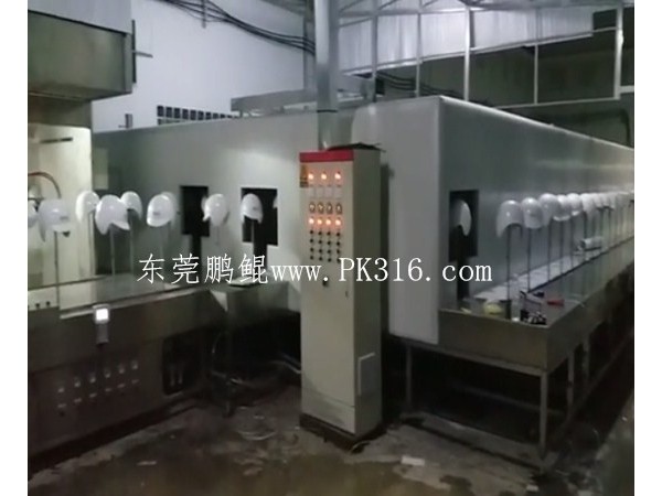 <i style='color:red'>安全帽自动喷漆线</i>---你知道来喷漆线厂家考察能给您带来哪些好处吗？