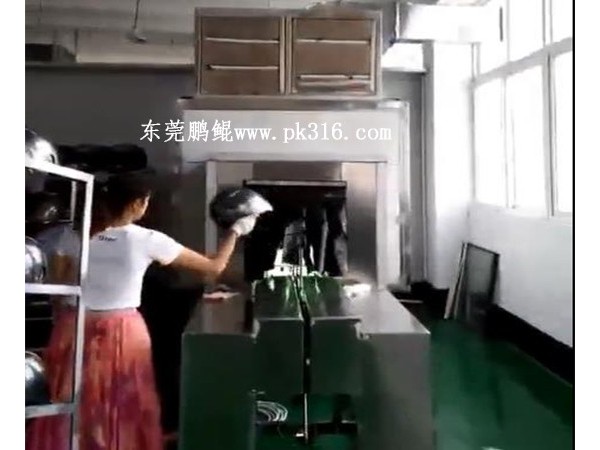 塑胶uv底面涂装设备,效率高光泽好!