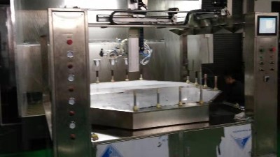 灯罩六等分四工位六轴智能喷漆设备 灯罩六等分四工位六轴智能喷漆设备
