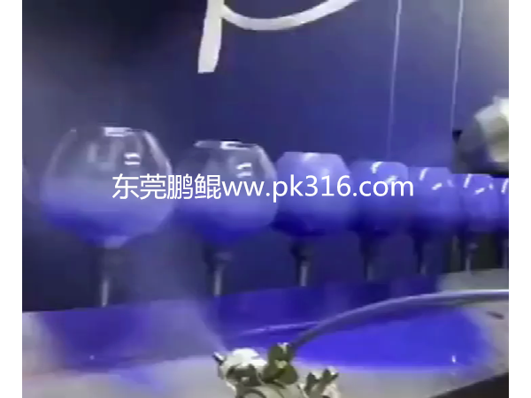 <i style='color:red'>玻璃杯自动喷漆机</i>在玻璃制造行业的应用