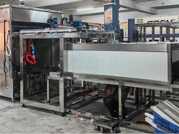 铜棒自动化喷涂设备